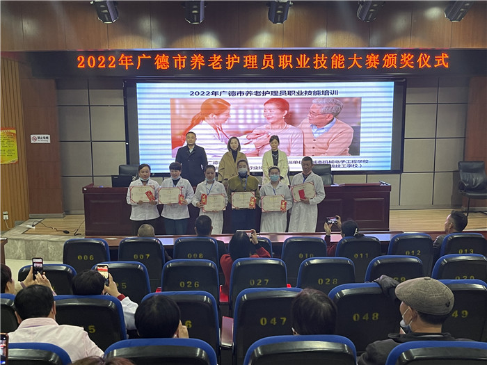 图片2.png