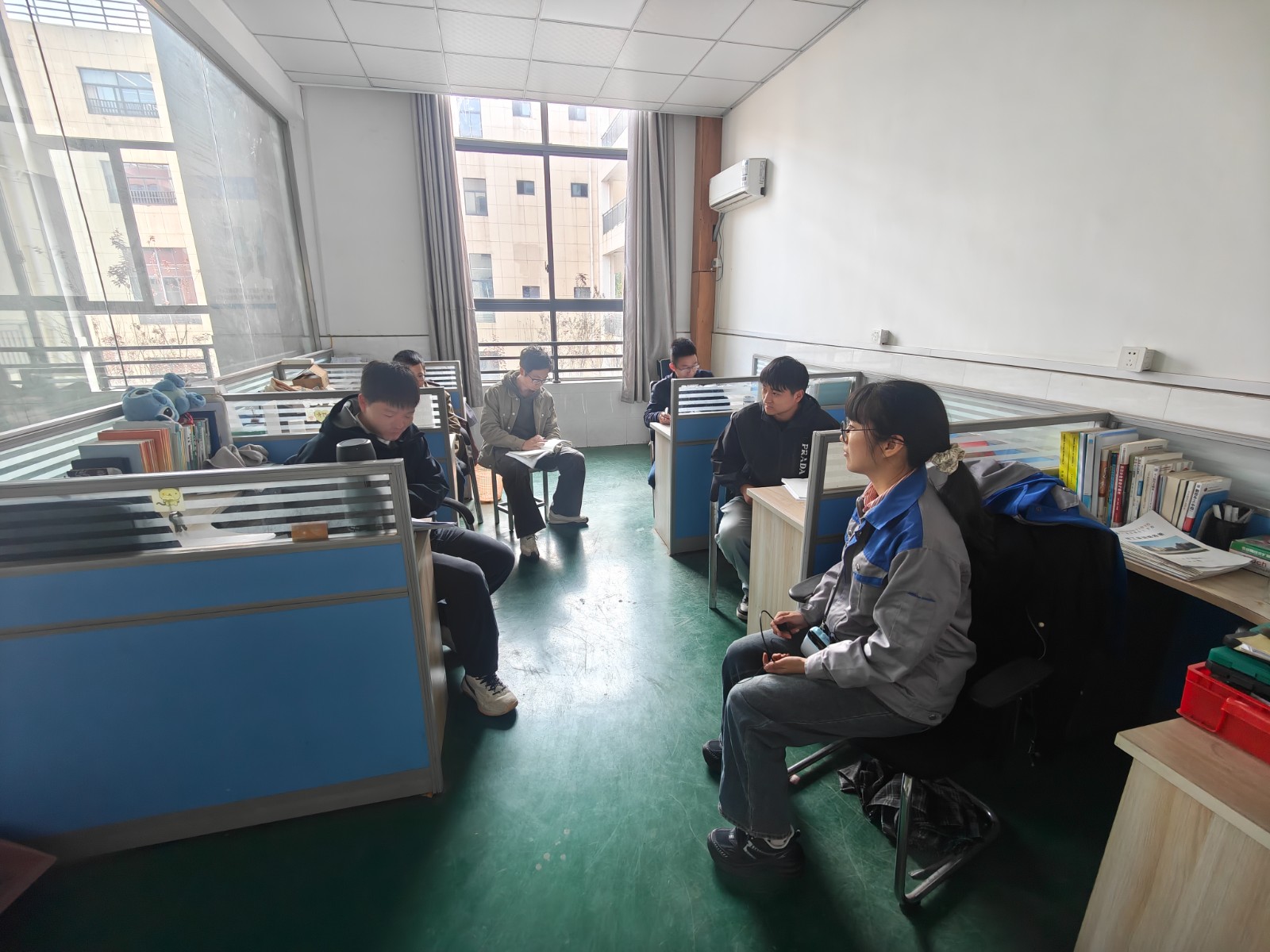 刘金秀3.jpg 刘金秀3.jpg