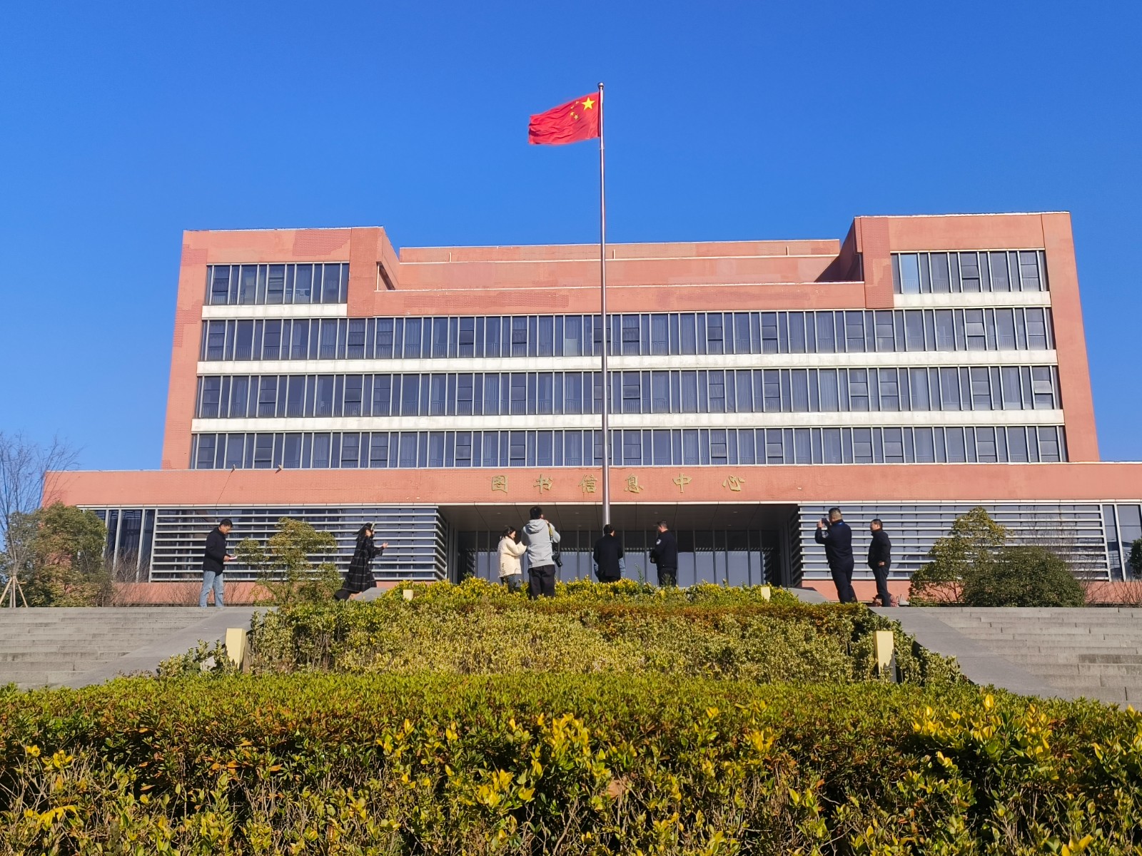 ceb8a6590ad7fc5e57f7225b795aaf0e.jpg ceb8a6590ad7fc5e57f7225b795aaf0e.jpg