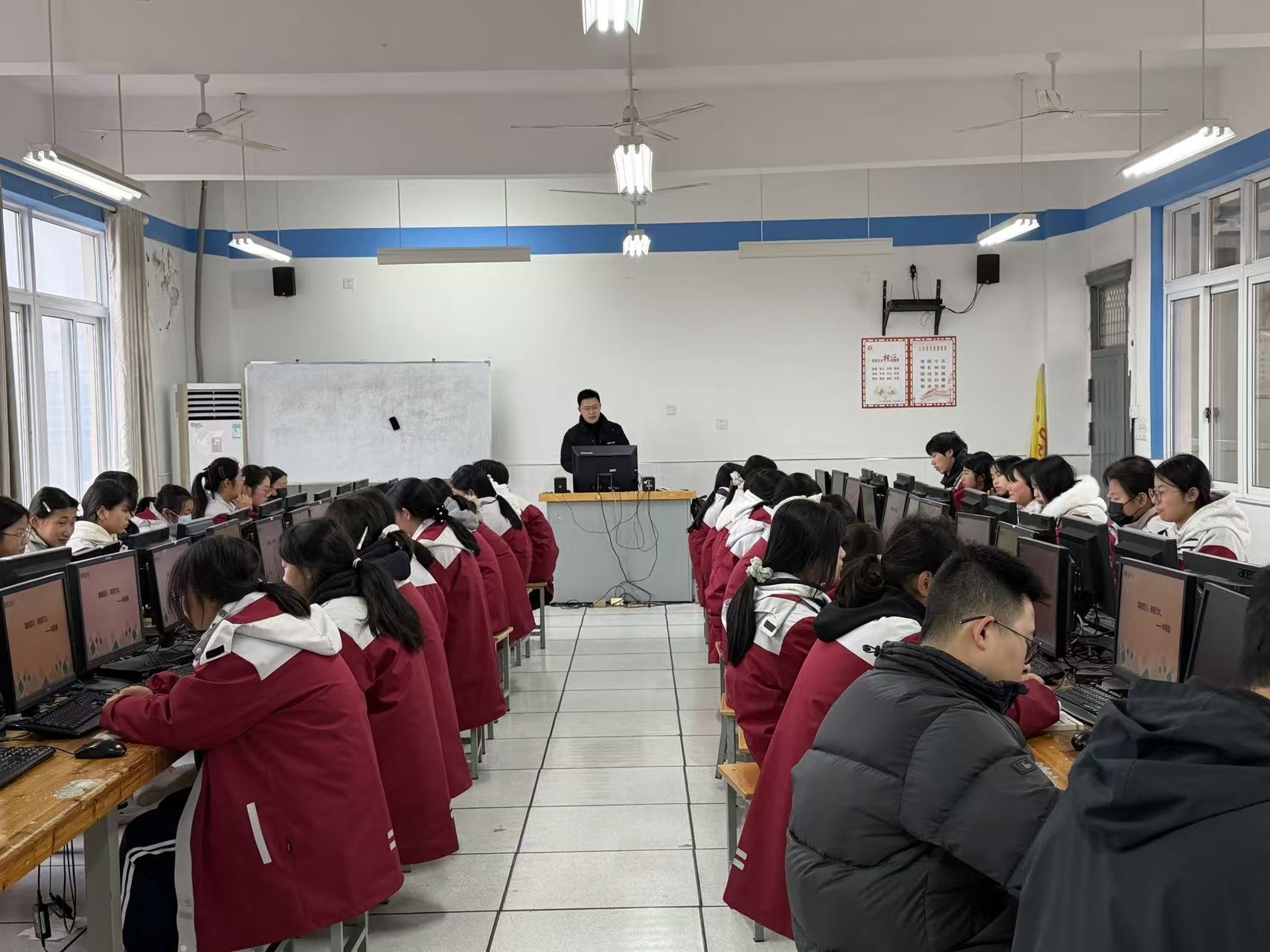 6b52f89ff096861eca541848be0fa1ba