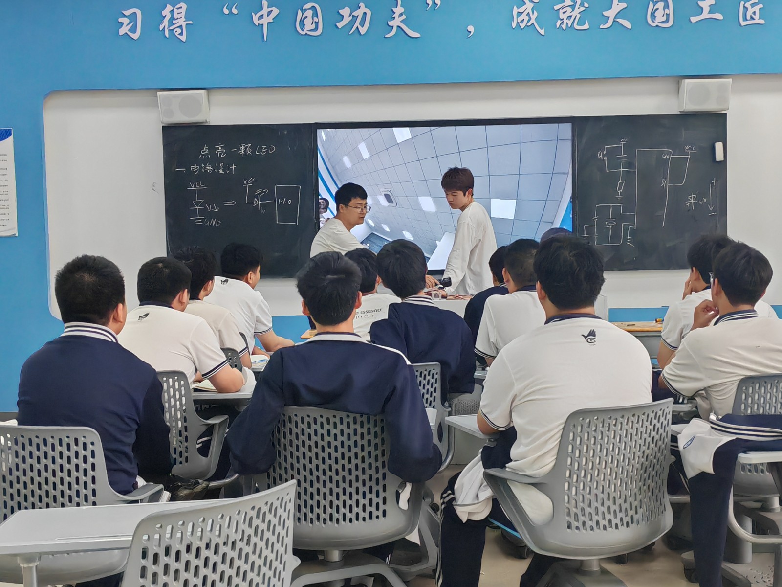 庄汉林2.jpg