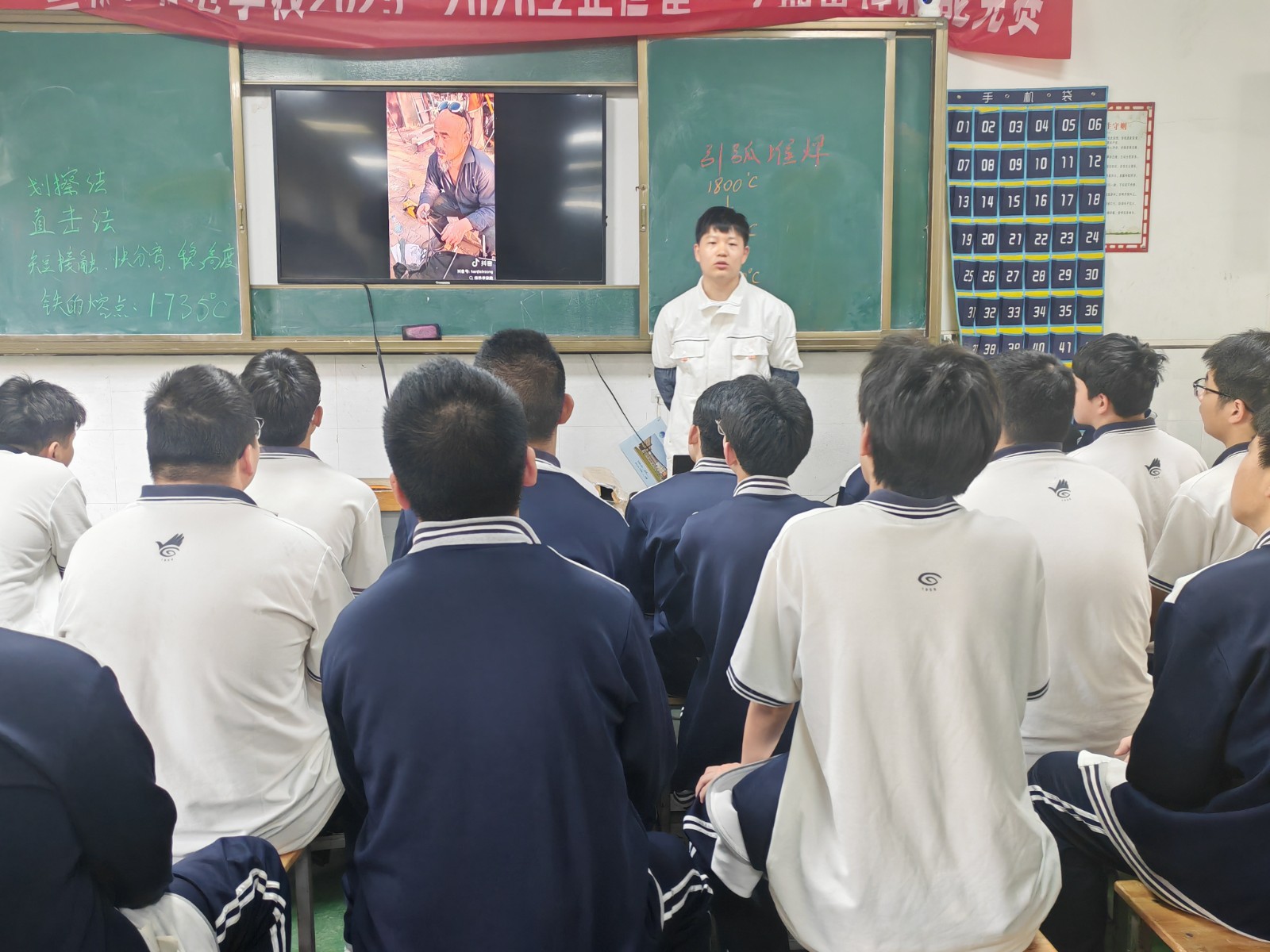 王思豪1.jpg