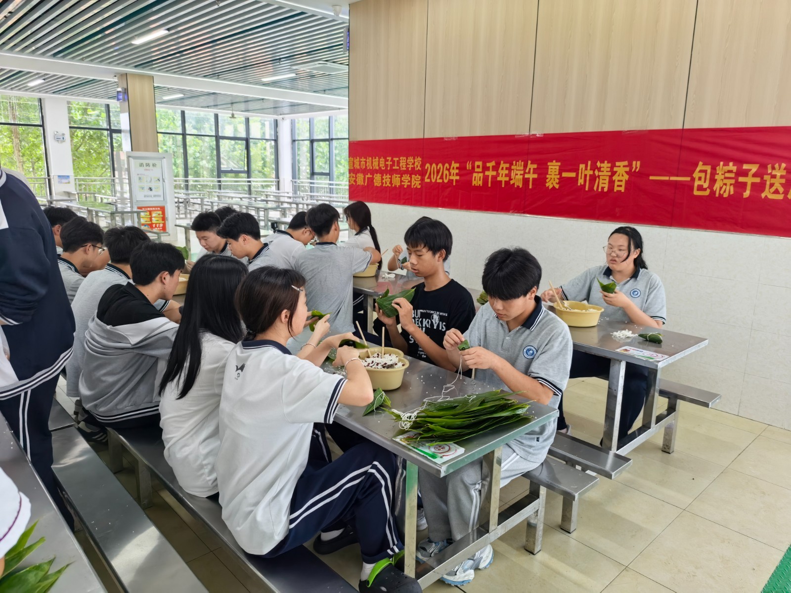 11a6967f6ebe5eca8d96554ecb3c54bc.jpg